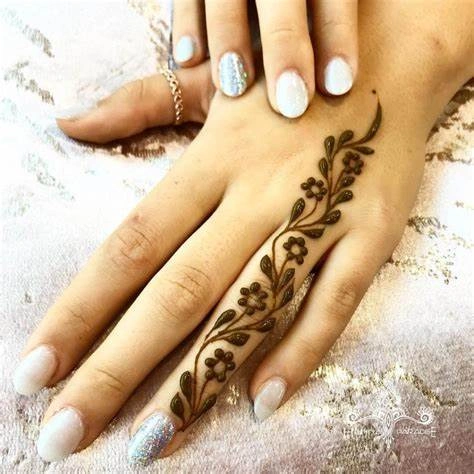 Minimalist Bridal Mehndi Design