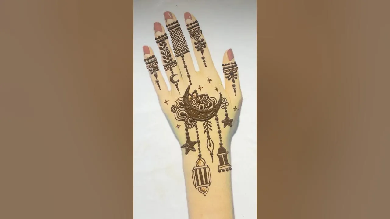 Ramadan Mubarak Mehndi Design