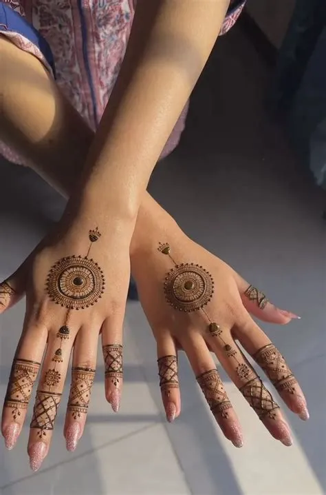 Ramadan Mubarak Mehndi Design