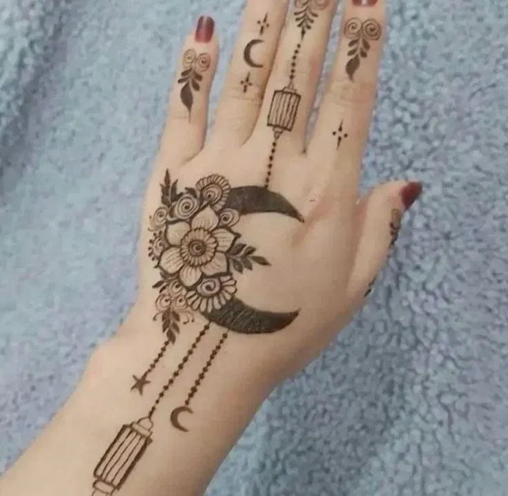 Ramadan Mubarak Mehndi Design