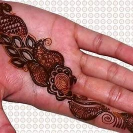 Simple Bail Mehndi Design