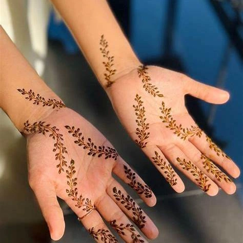 Simple Floral Vines Mehndi