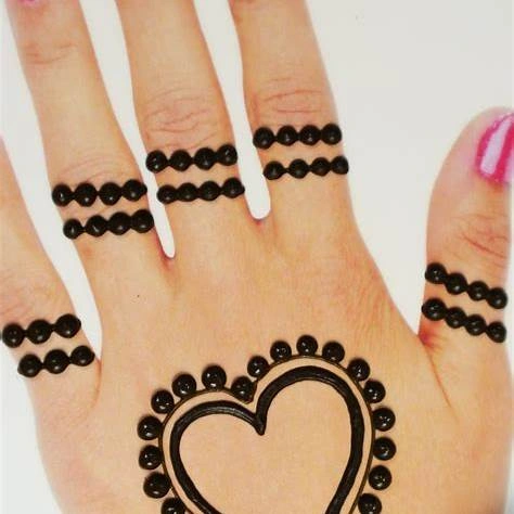 Tiny Heart Mehndi Design