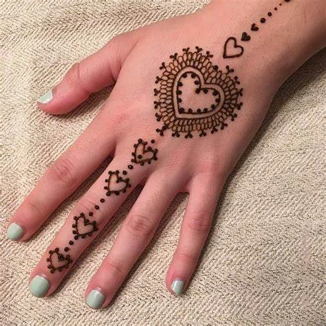 Tiny Heart Mehndi Design