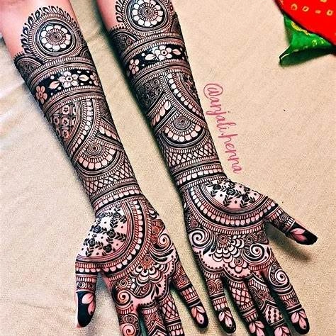 Traditional Indian Bridal Mehndi Design