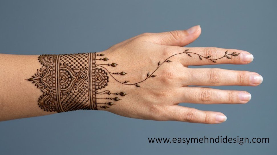 Stylish Back Hand Mehndi Design